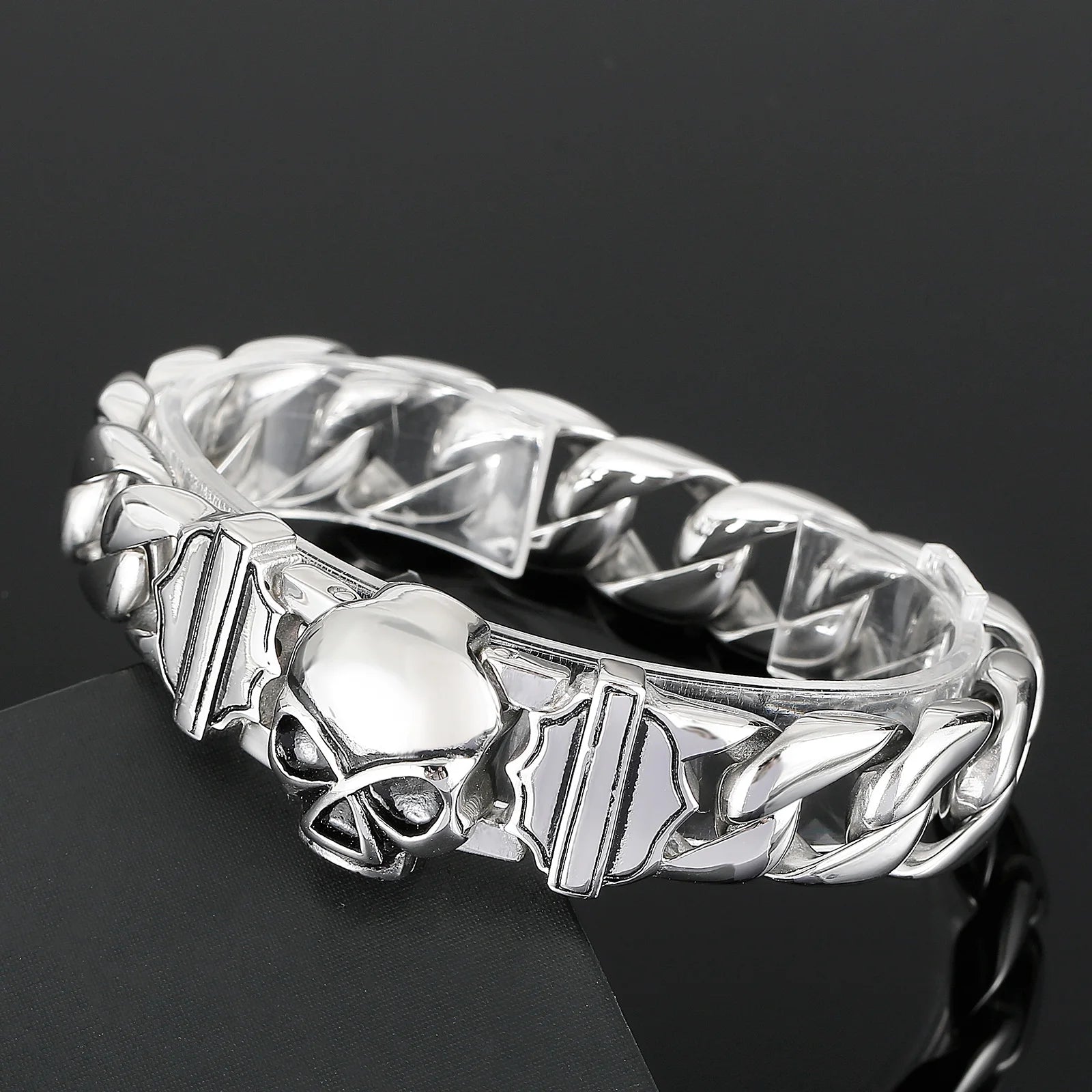 Skull Cuban Chain Bracelet