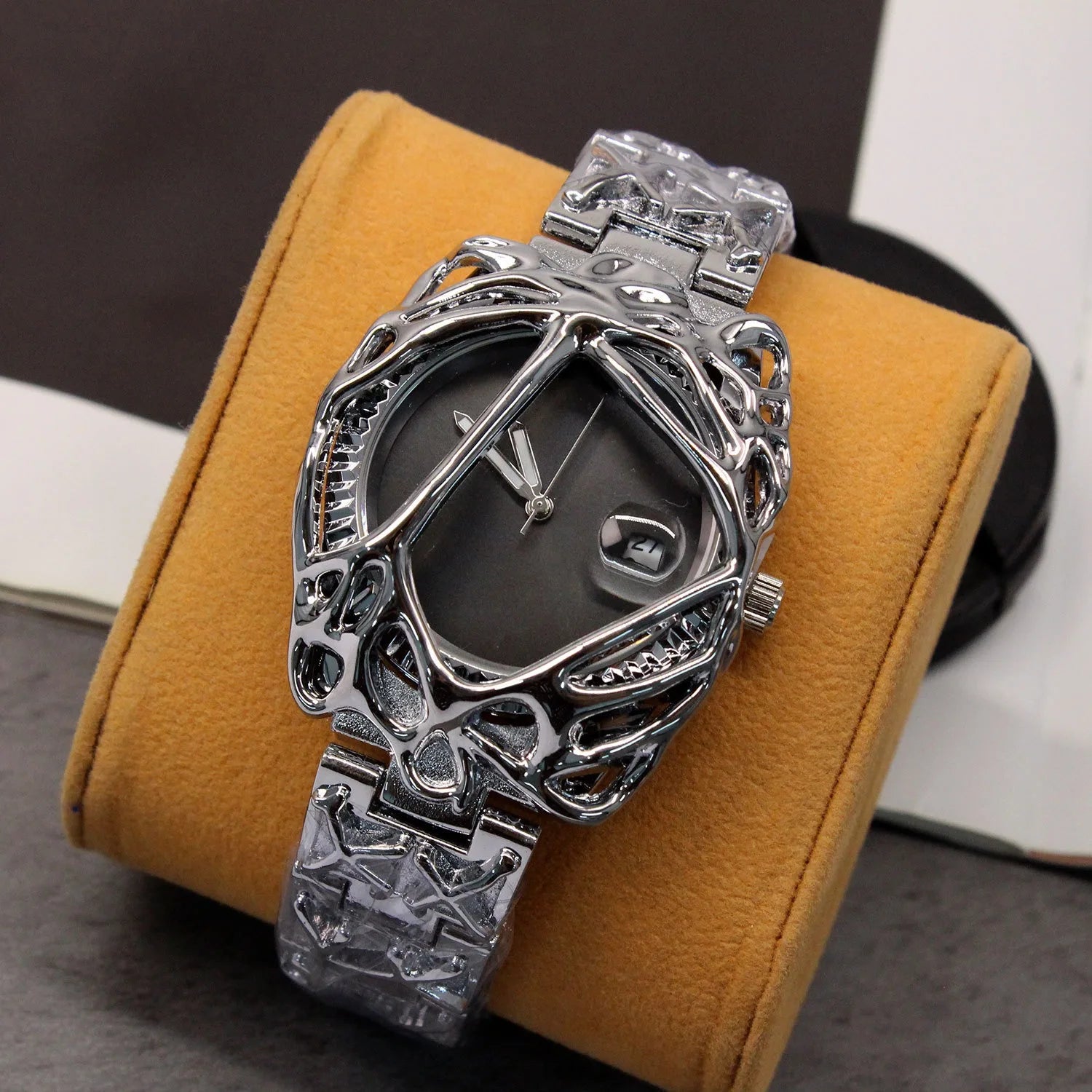 Demon Claw Automatic Watch — Blue Eye