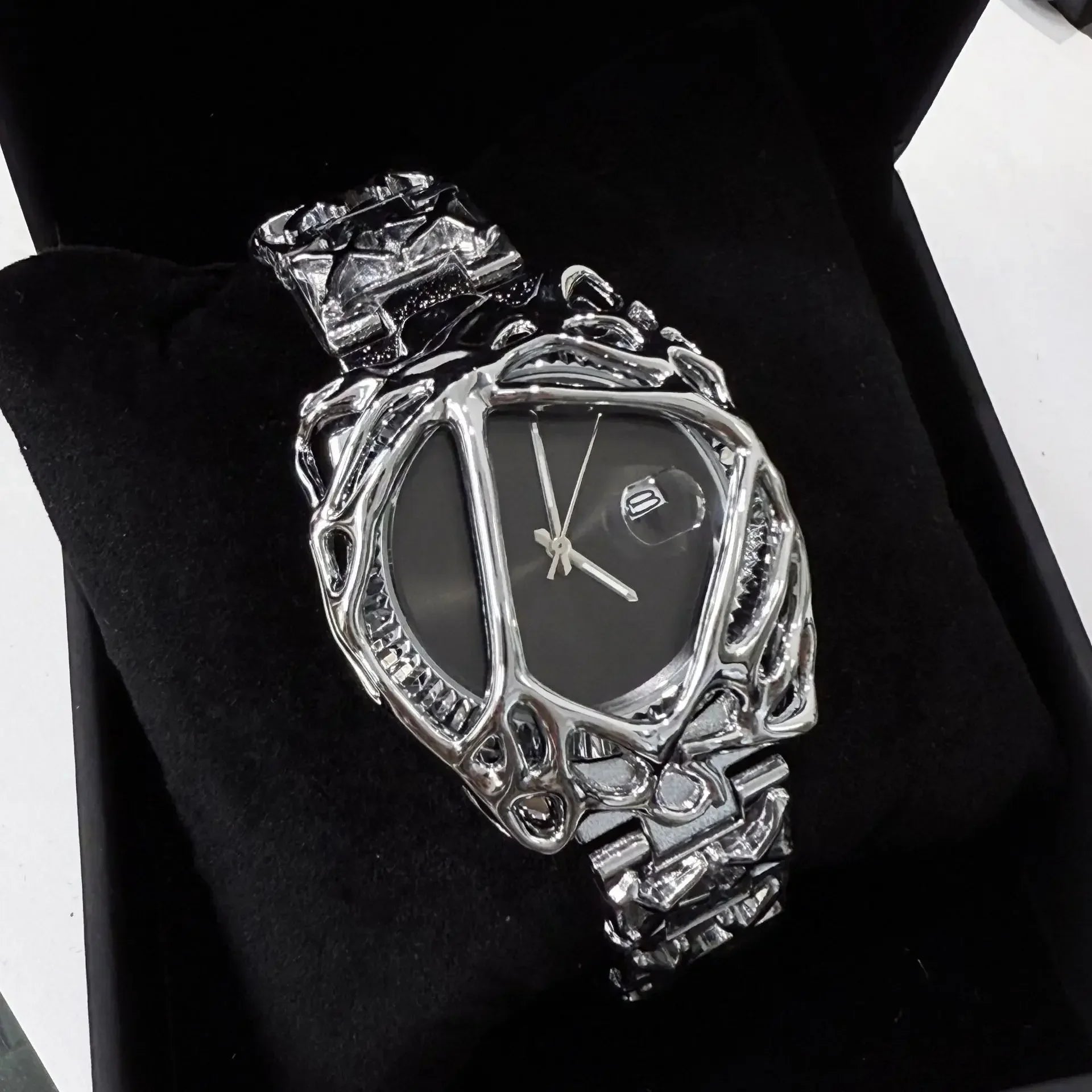 Demon Claw Automatic Watch — Blue Eye