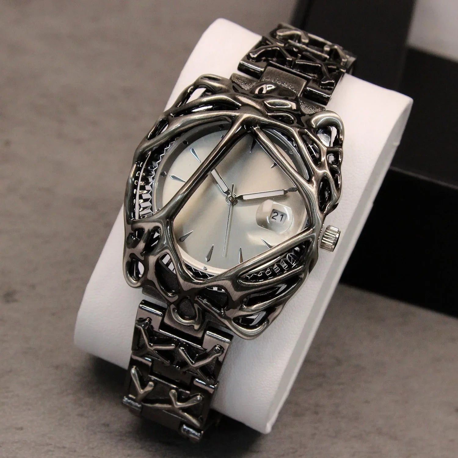 Demon Claw Automatic Watch — Blue Eye